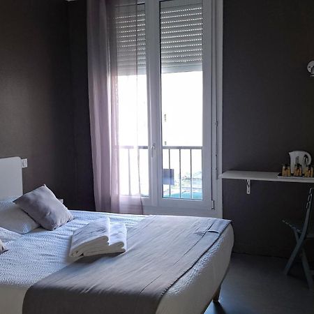 Crystal Hotel Ρουαγιάν Εξωτερικό φωτογραφία